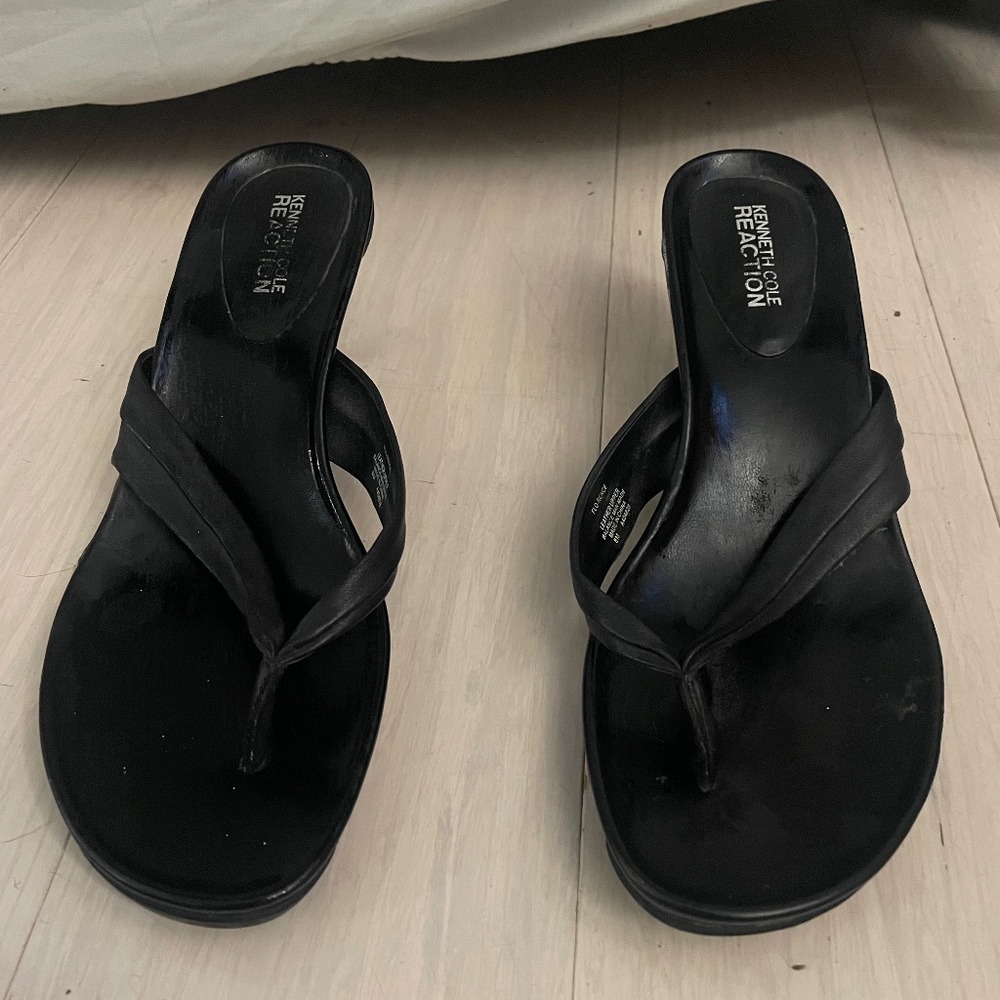 Kenneth Cole Reaction Sandals